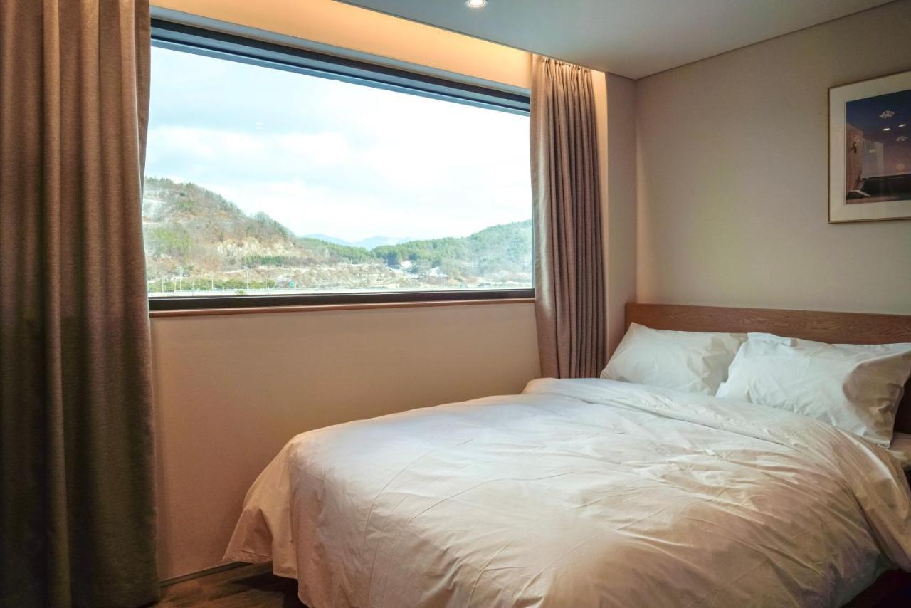 Eden Foret Hotel Chungju Exterior foto